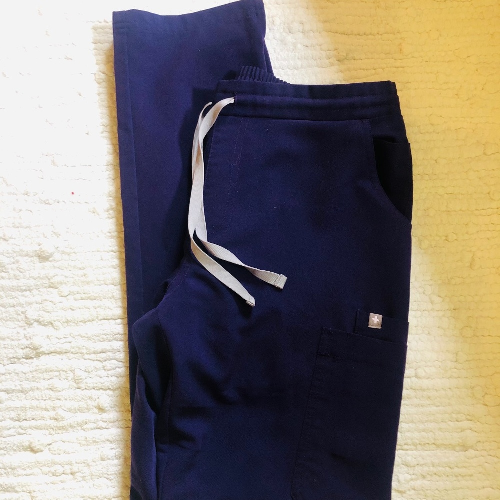 Figs Yolo skinny scrub pants Purple